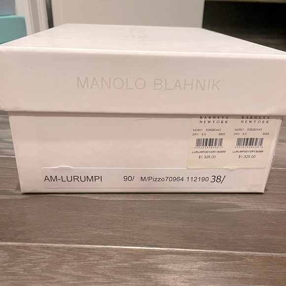 Manolo Blahnik Lurum - Picture 3 of 5